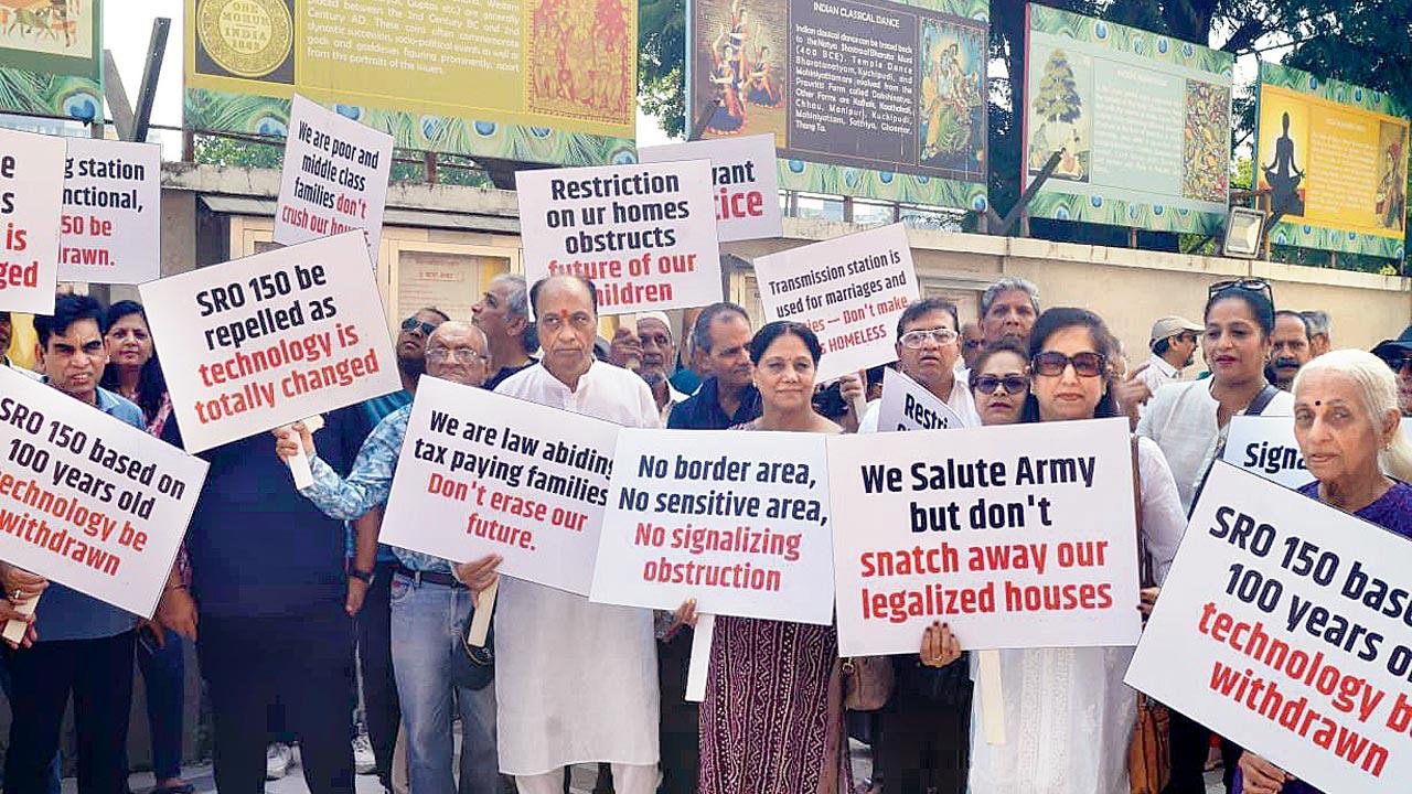 Residents of Juhu Wireless Affected Residents Association at a protest rally in December 