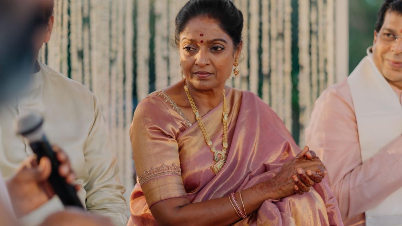 Aruna GuptaGupta is unlike any other grandmother. She calls herself ‘the gran of the gram’. Yes, you read that right. An Indian actress in the Telugu, Tamil, Malayalam and Kannada industries in the 90s, she is now a full-time grandmom influencer who is shattering every misconception there is about ageing women. Photo Courtesy: Aruna Gupta