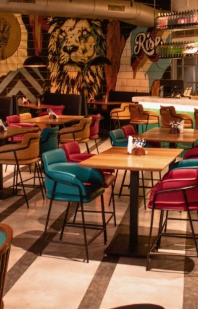 With an extensive bar and food menu, this 1970s mafia styled-gastropub has organised special screening nights for some T20 fun
