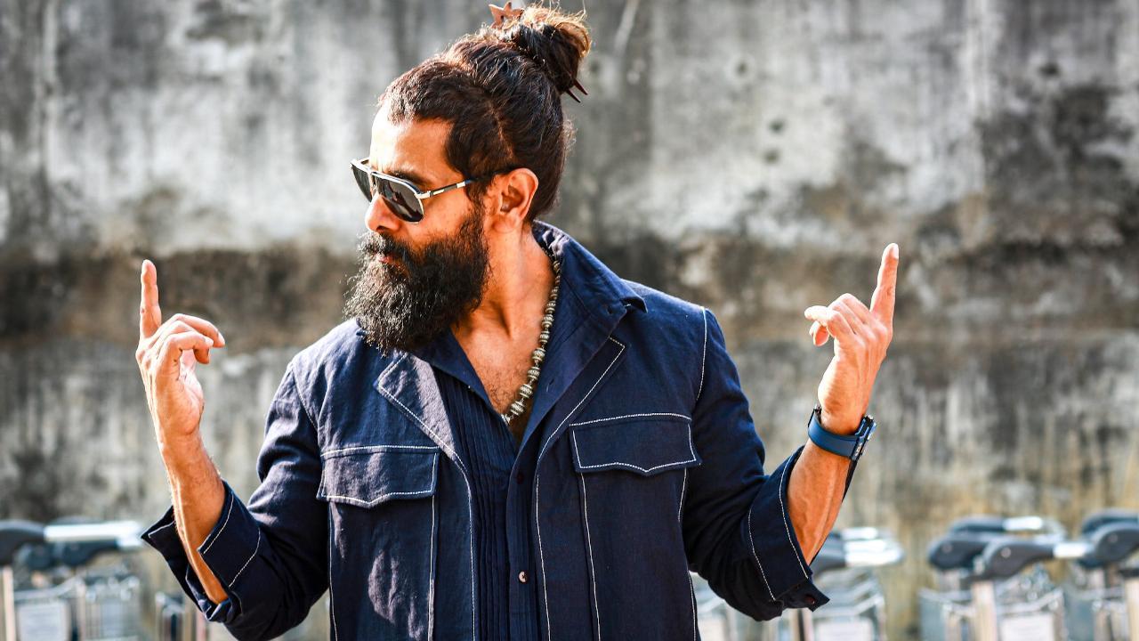 'PS-2' star Vikram suffers rib injury on the sets of 'Thangalaan'