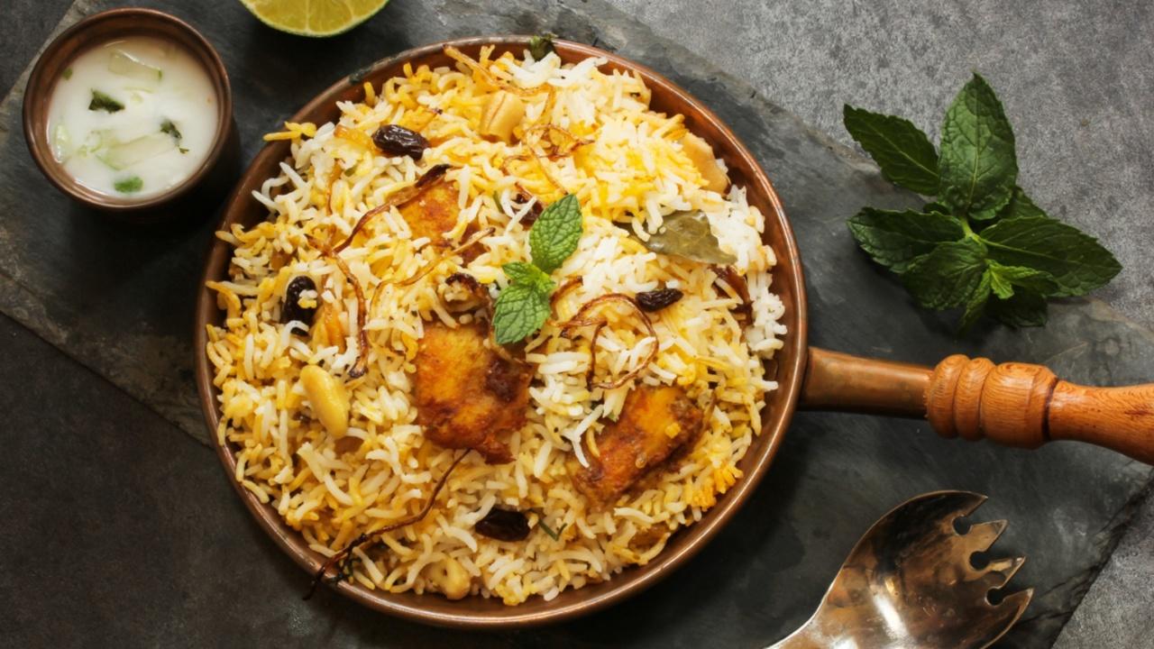 Our select few comfort foods are inarguably the most delicious food ever. They never fail in making our hearts happy. One bite into these wholesome meals transports us to heaven. Be it the piping hot dal khichdi, rajma chawal or simple roti and sabji, these meals don’t just satiate the taste buds but also offer many health benefits. Ahead of World Nutrition Day 2023, celebrated annually on May 28, we have four celebrity chefs including Sanjeev Kapoor and Ranveer Brar share with us the health benefits of some of our favourite comfort foods. Photo Courtesy: iStock