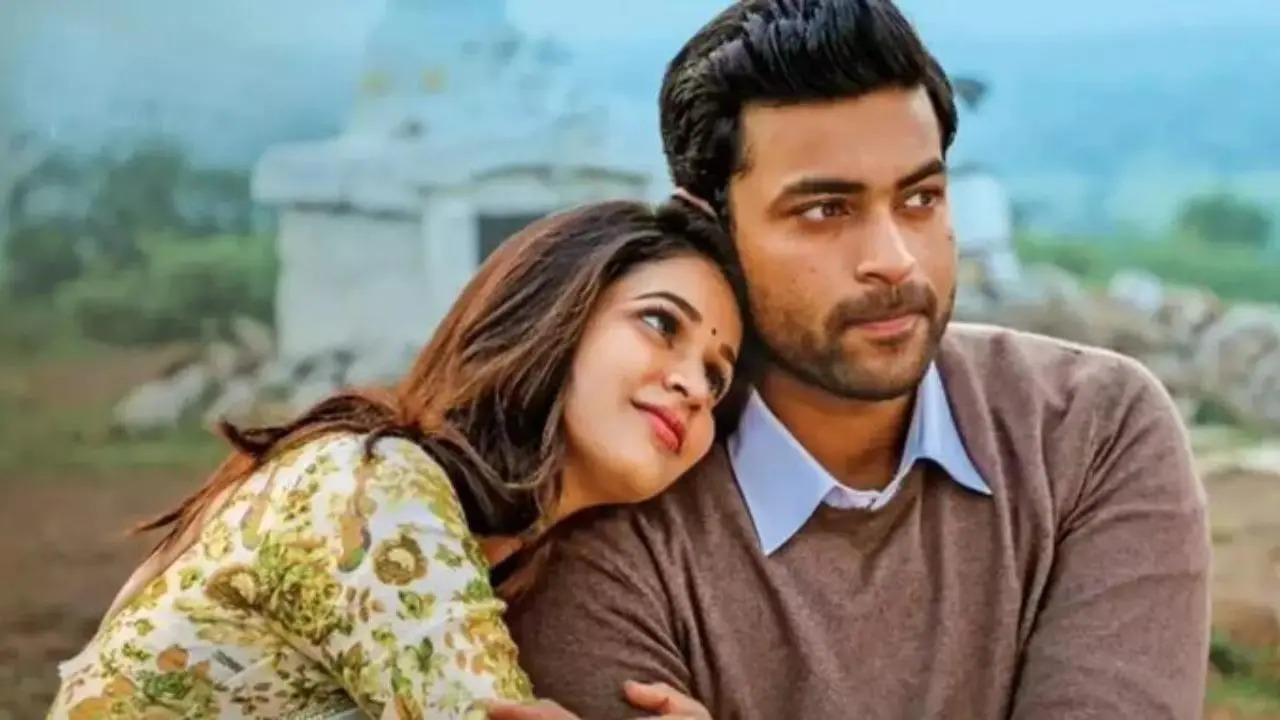 Tollywood star and one of the biggest heartthrobs down South, actor Varun Tej Konidela, has left social media abuzz with his engagement rumours. The Telugu star who is rumoured to be in a romantic relationship with actor Lavanya Tripathi, is all set to exchange rings with his lady love soon! Read full story here