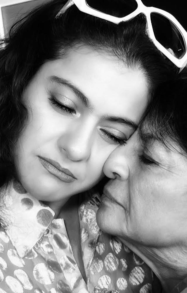 Kajol shared a heart warming picture with Tanuja