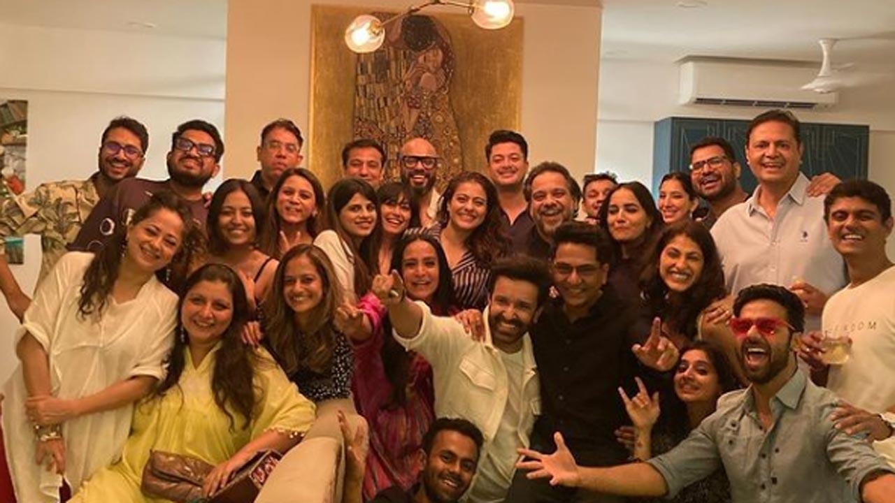 Aamir Ali shares full-house frame from upcoming series 'The Good Wife'