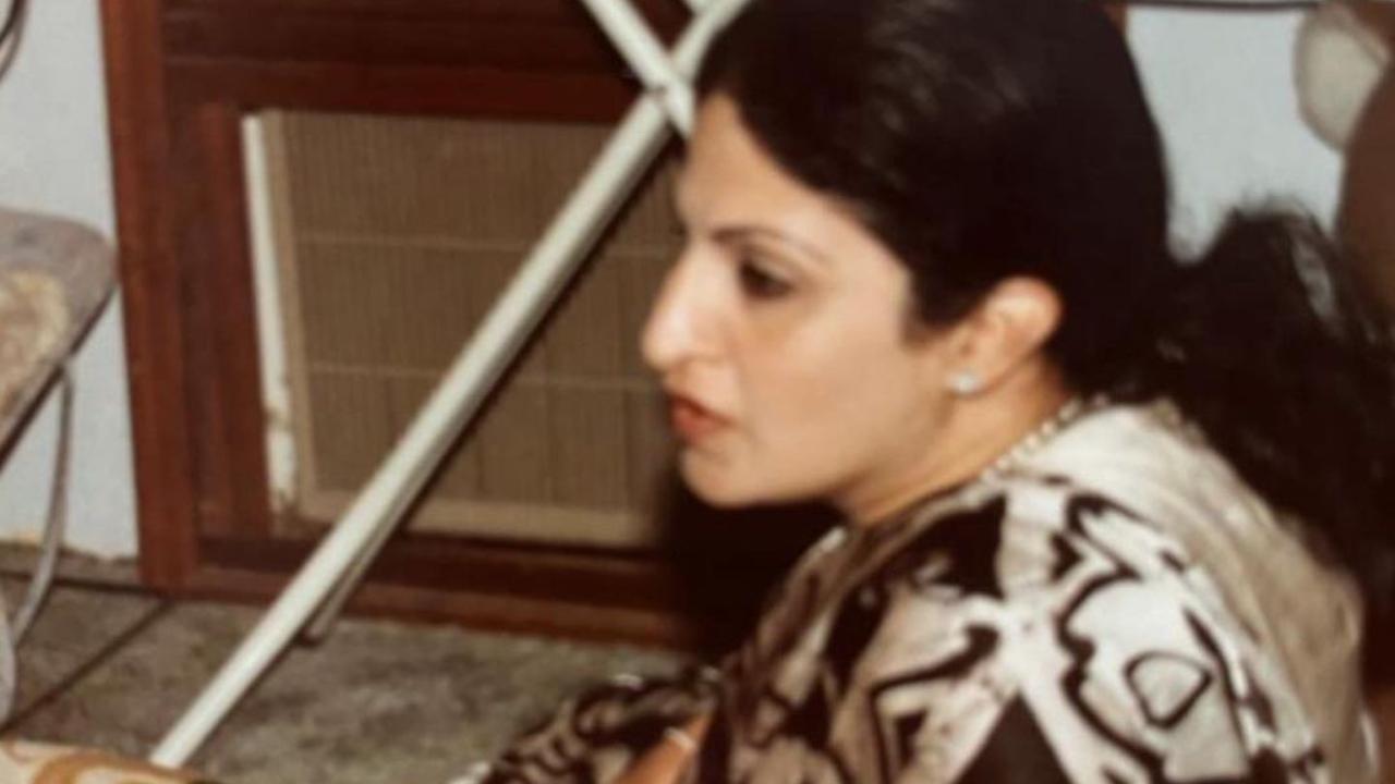 Namita Sandhu's old picture, which was posted by Maheep Kapoor on social media.