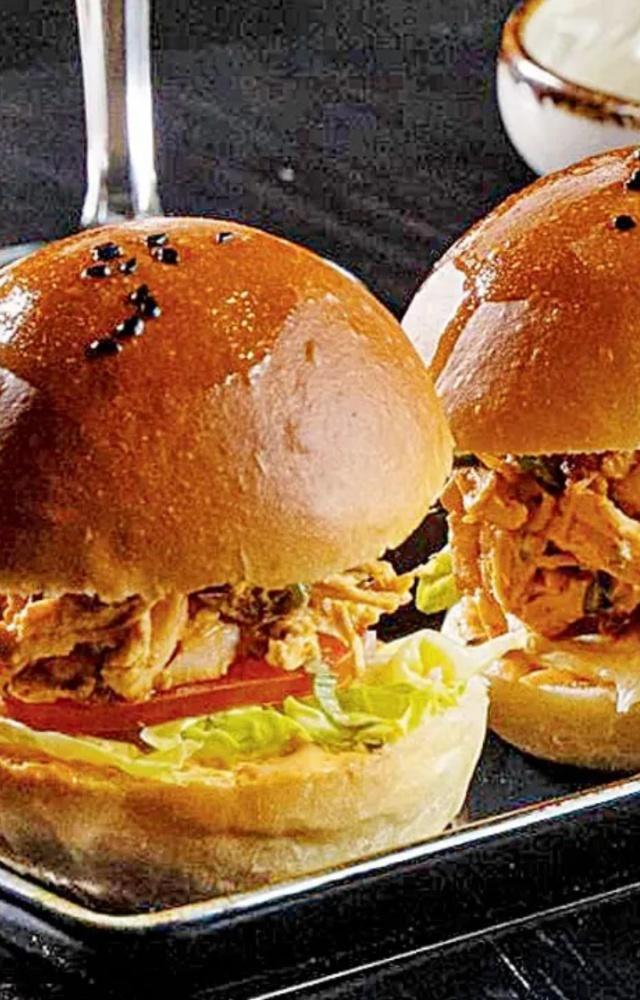 Foodies who prefer lamb over other kinds of meat can try this lamb and cheese slider costing Rs 525. It combines quality grilled lamb patties with melted cheese