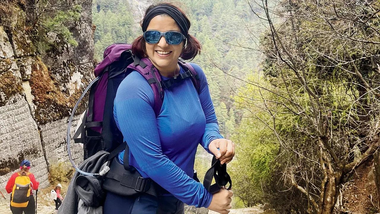 The journey began on May 4 when Mittal left from Mumbai for Kathmandu. “There were seven of us in the group, with two trek leaders. Actor-director JD Majethia was on the trip with us as well,” she shares. It all started when Mittal’s fitness trainer shared a wish to visit Everest base camp