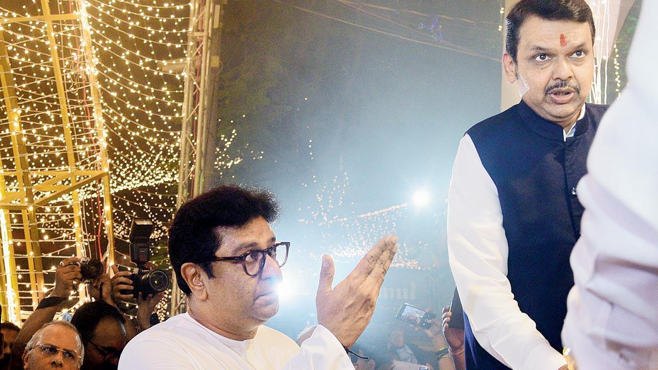 Mumbai: MNS singing Gujarati tunes?