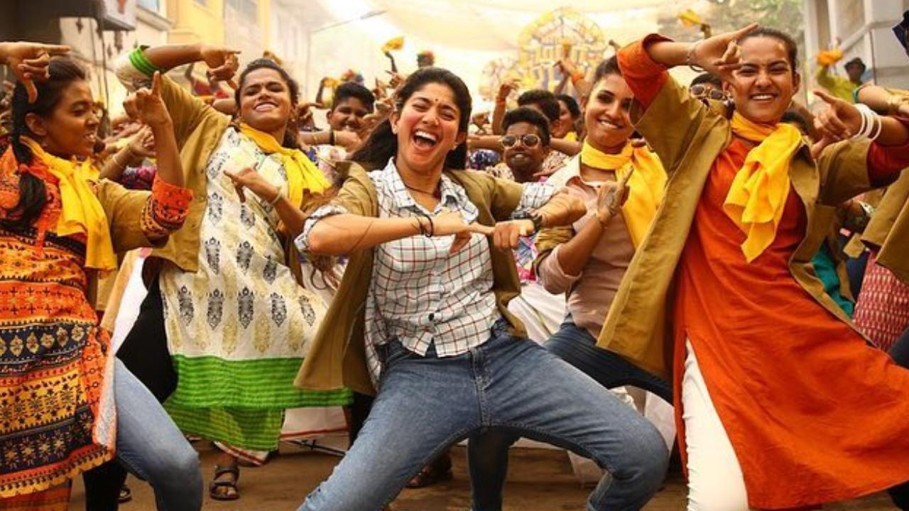 Sai Pallavi Video Sex - From 'Rockaankuthu' to 'Rowdy Baby', songs which highlight Sai Pallavi's  dance skills