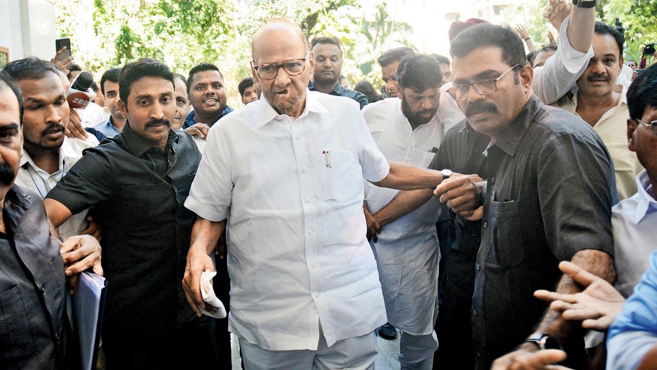 Veteran NCP leader Sharad Pawar at YB Chavan Centre on Thursday. Pics/Sayyed Sameer Abedi