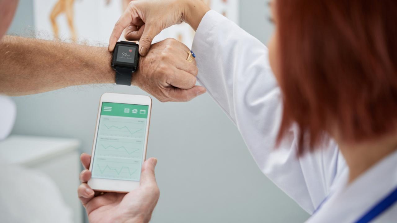 Smartwatches can predict higher risk of heart failure: Study