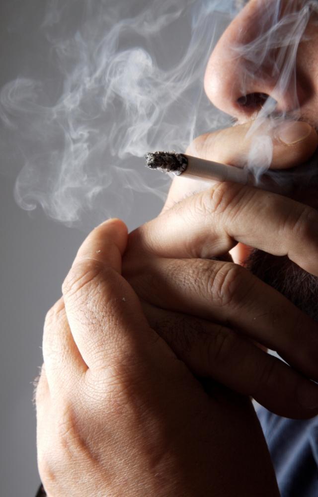 Health risks of tobacco consumption