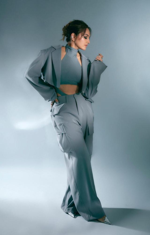 Sonakshi Sinha`s style file