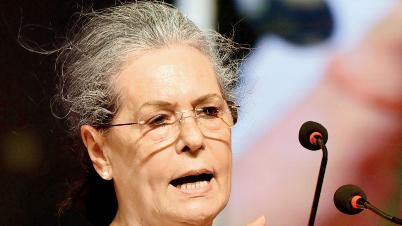 BJP files plaint with EC against Sonia Gandhi