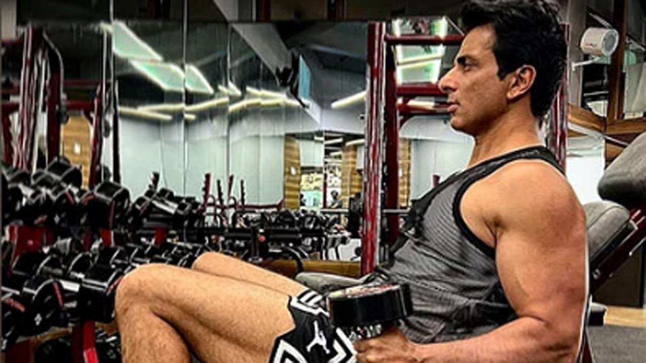 Sonu Sood flaunts his toned body in new workout video; check out