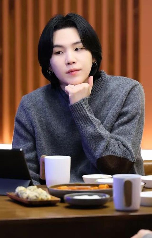 Cool and casual with BTS`s Suga