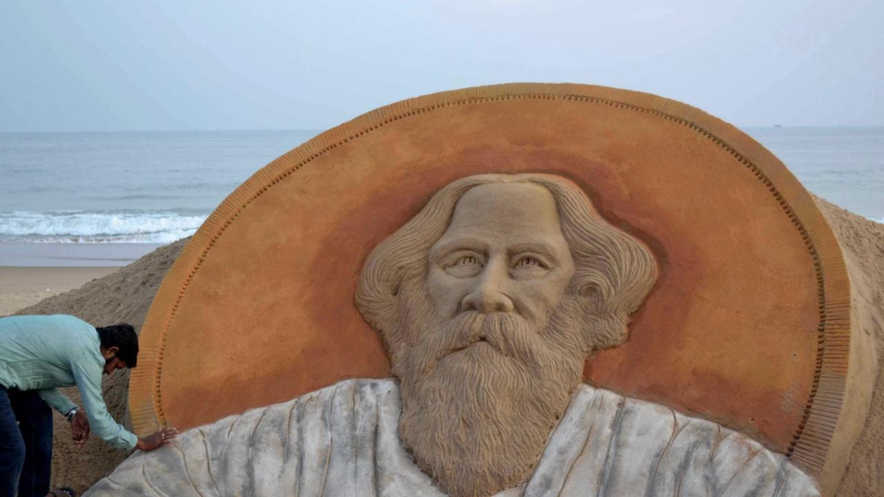 The year 2023 will mark the 162nd birth anniversary of Rabindranath Tagore. Photo Courtesy: AFP