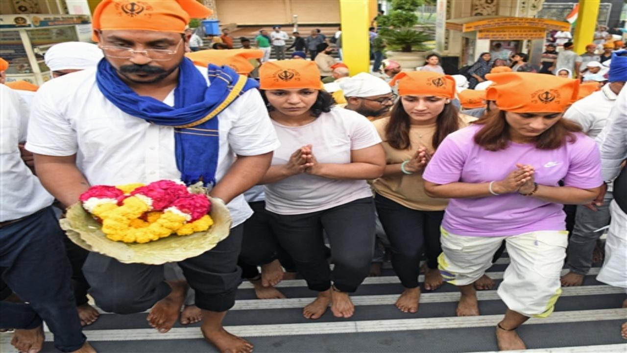 Briefing the media after the march, Olympic and World Championship medallist Bajrang appealed to Prime Minister Narendra Modi and Home Minister Amit Shah to intervene and ensure justice to the female wrestlers. 