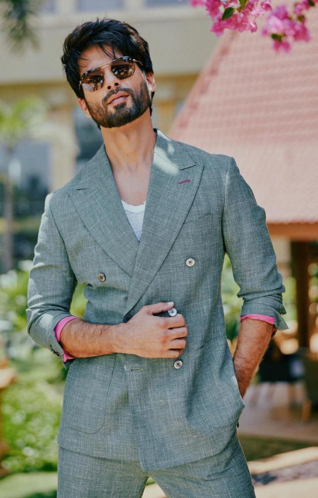 Shahid kapoor coat pant new arrivals