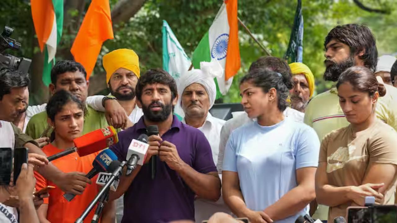 ‘Will immerse our medals in river Ganga, sit on hunger strike,’ say wrestlers amid ongoing protest