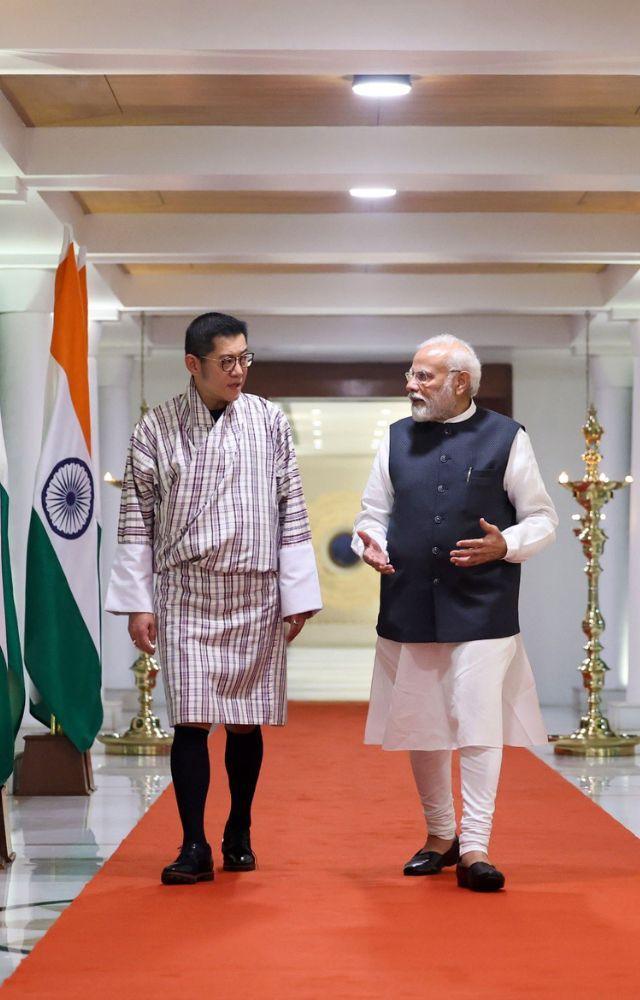 PM Modi meets Bhutanese King