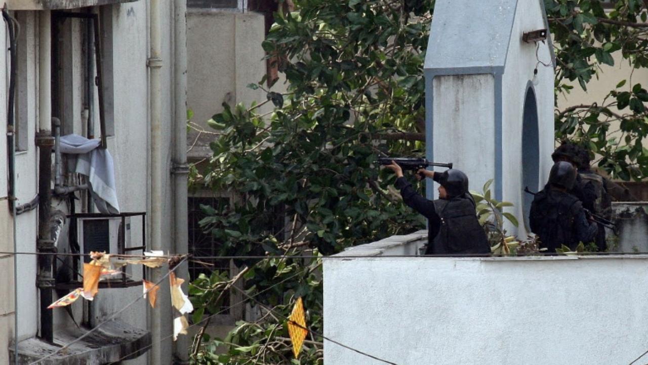 As many as 10 Lashkar terrorists had arrived in Mumbai from Karachi on speedboats. Two terrorists entered the Trident, two more entered the Taj, and four more entered the Nariman House