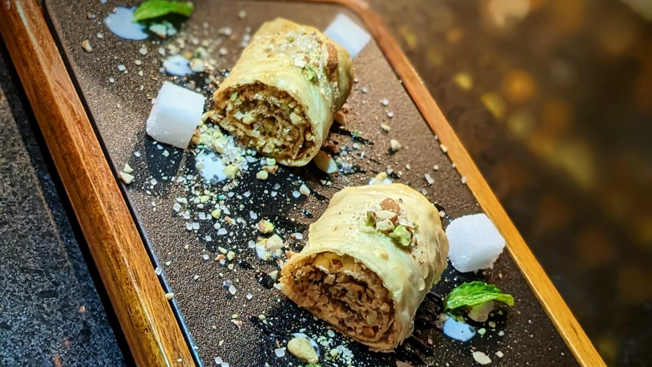 Refinery 091, another restaurant in Kolkata, has decided to stick to the basics by serving the Turkish pastry along with some garnish, over the last one year that it has been on the menu. 