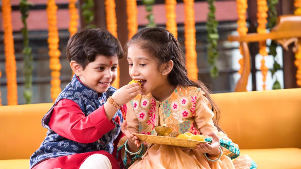 Diwali 2023 Know the legend behind Bhai Dooj celebrations