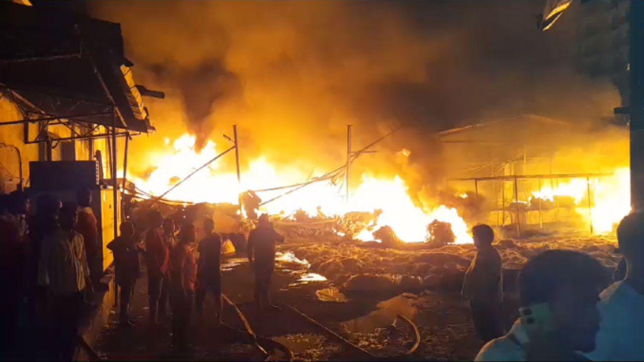 It hasn't been ascertained yet as to what caused the blaze; however, fortunately, no injuries or casualties were reported. The extent of damage caused by the fire is not known either. 