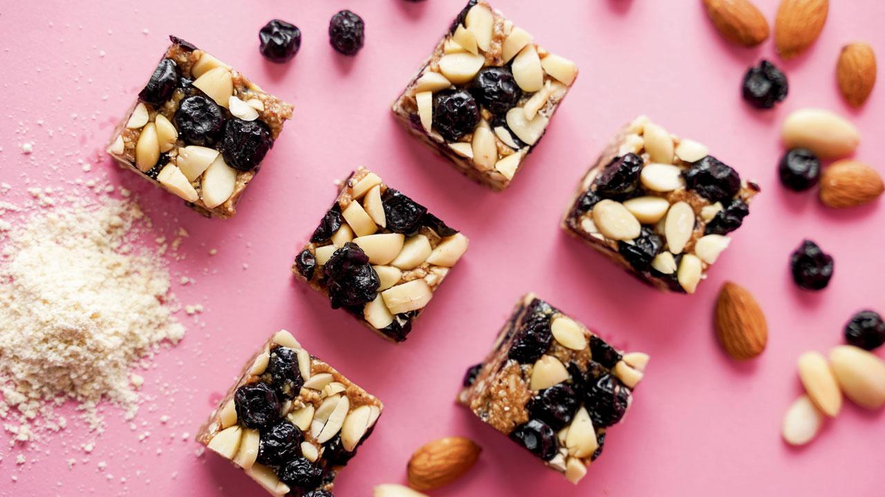 Blueberry  squares