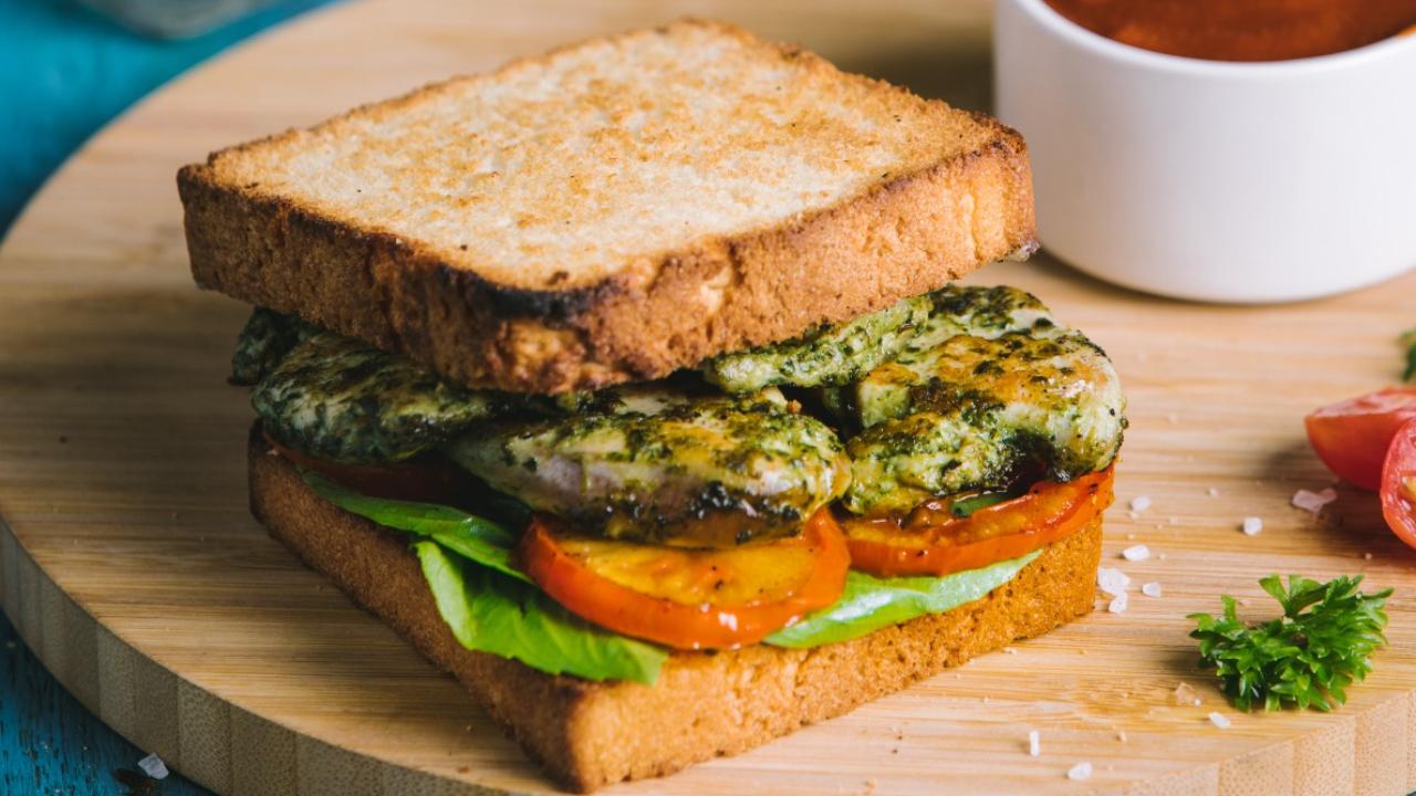 At 145 Cafe & Bar, Ishaan Bahl, founder, 145 Cafe & Bar, has a personal favourite - the Chicken Pesto Sandwich. Using a delicious mix of pesto, chicken and vegetables -- all of which come together to not only produce a smooth but also creamy and fresh sandwich.