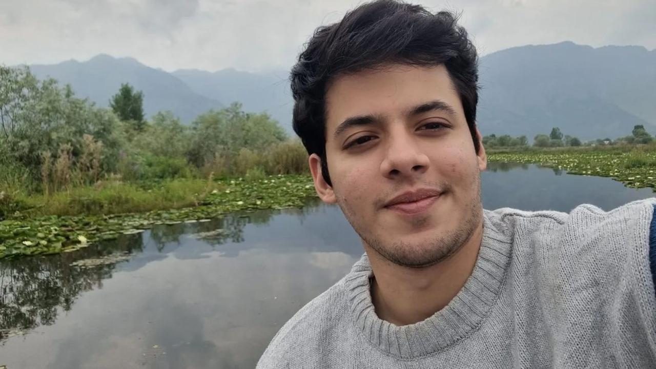 Darsheel Safary shares that people advised him to call Aamir for work, says 'I feel shy doing this'
