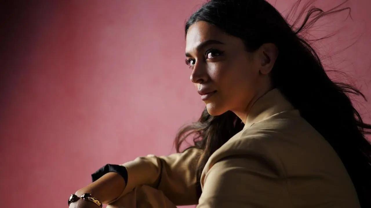 Deepika Padukone opened up about what it felt like to be a non-nepotism actor occupying space in an industry often dominated by film families. Read More