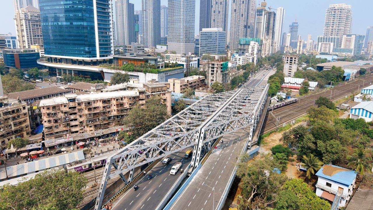 Mumbai: Delisle Rd bridge to fully open today
