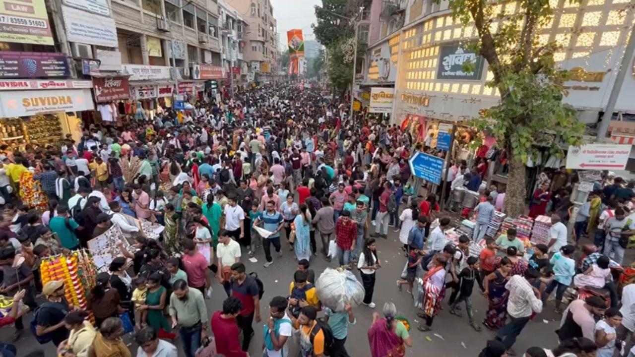 Apart from shopping, making special sweet and savoury snacks for the festivities with family becomes an avenue for people to get together and make merry.