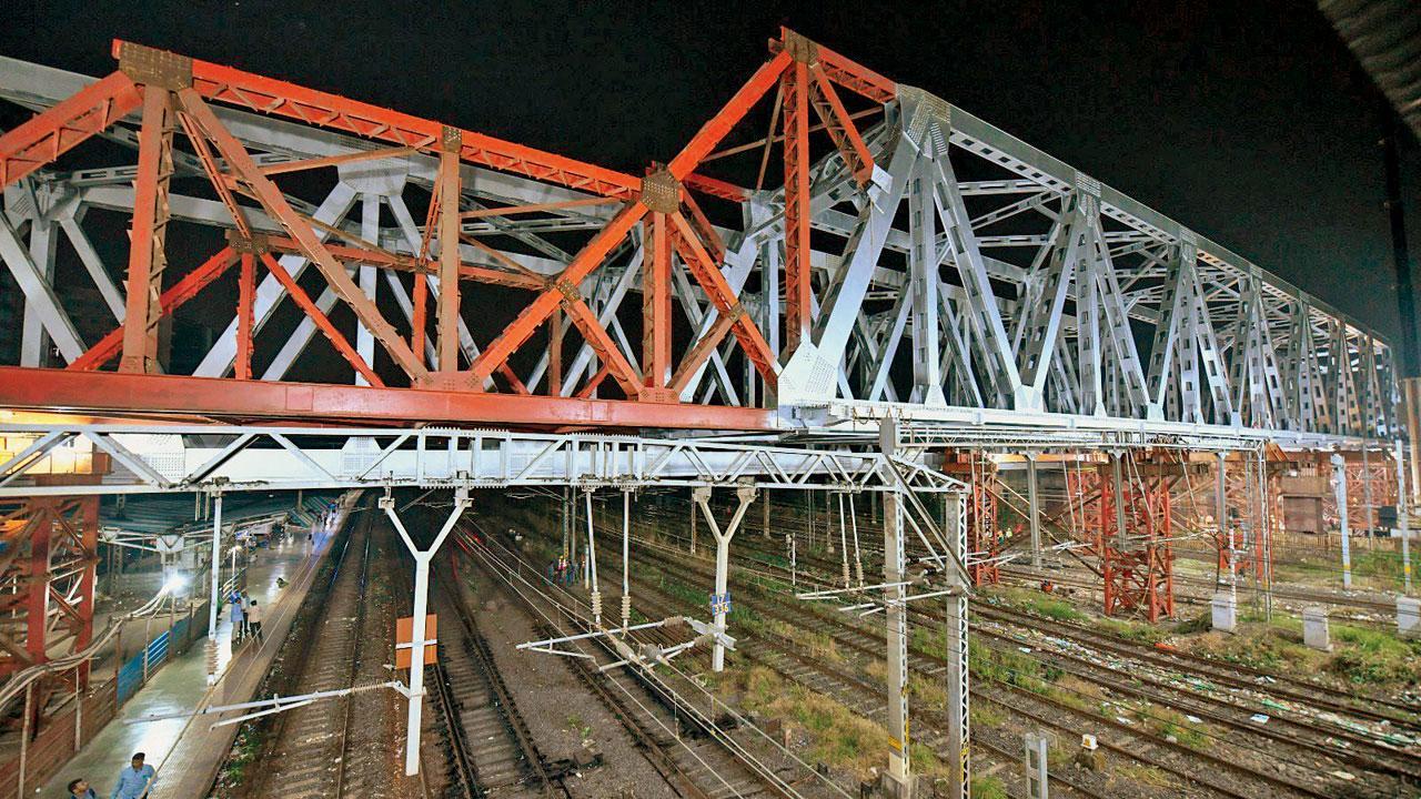 Mumbai: Vidhyavihar rail overbridge reaches crucial phase