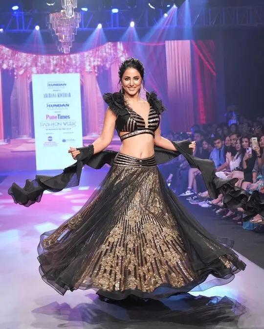Hina Khan looked stunning in this black lehenga set by Archana Kochhar