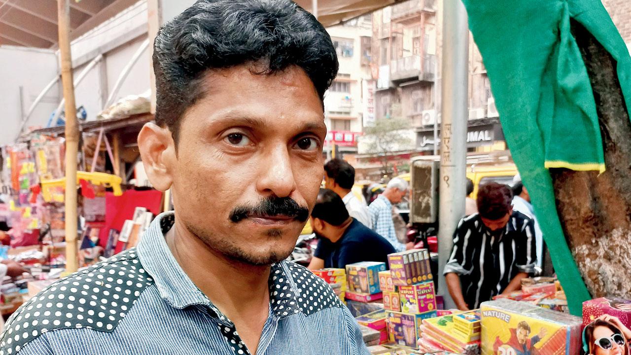 Husain Khasdar, Masjid Bunder-based firecracker wholesaler