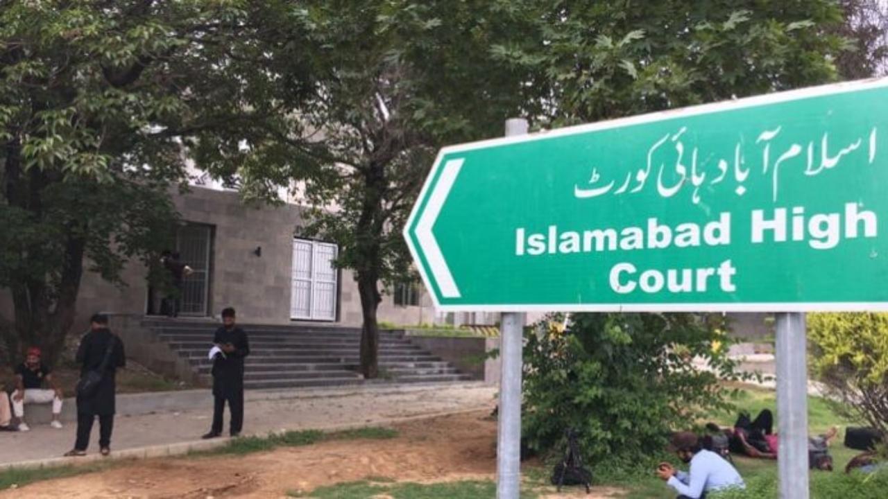 Top Pakistan court summons caretaker PM Kakar in missing Baloch students case