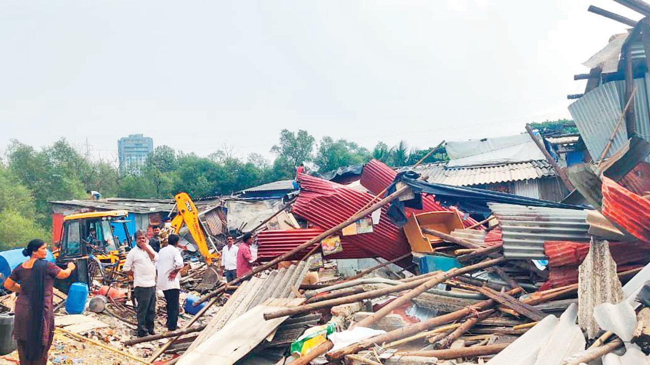 Mumbai: Illegal structures on mangrove land in Dahisar razed in massive drive