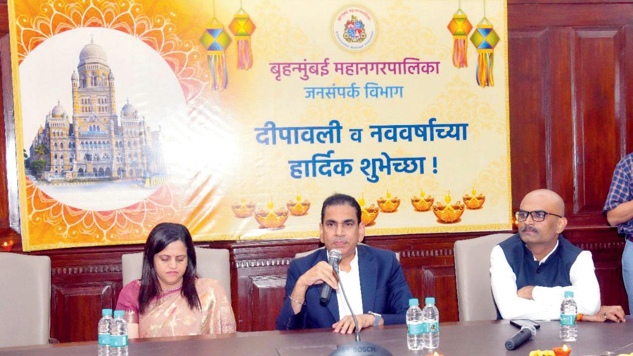 BMC chief says, 'If artificial rain helps curb pollution in Delhi, will use it in Mumbai'
