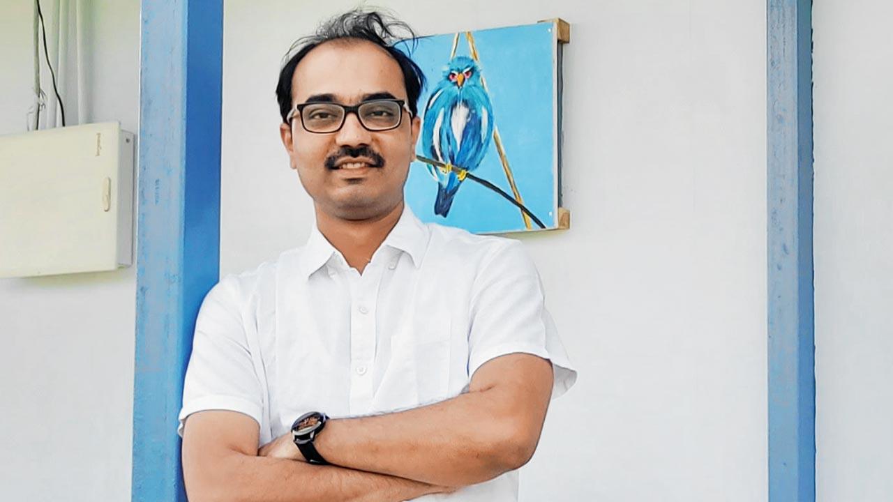 Abhijeet Bhalerao is an Income Tax inspector, and took three years to research and write his latest book that centres around the assassination of Phanindra Nath Ghosh