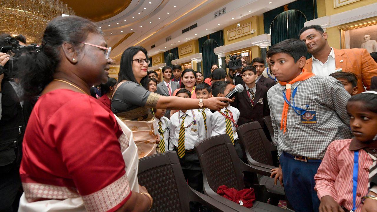 Promoting the habit of reading, the President highlighted the transformative power of books in shaping positive changes in one's personality and character.