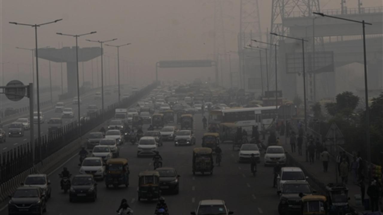 According to Central Pollution Control Board data, the overall Air Quality Index (AQI) of Ghaziabad stood at 224 at 9.30 am in the 'poor' category