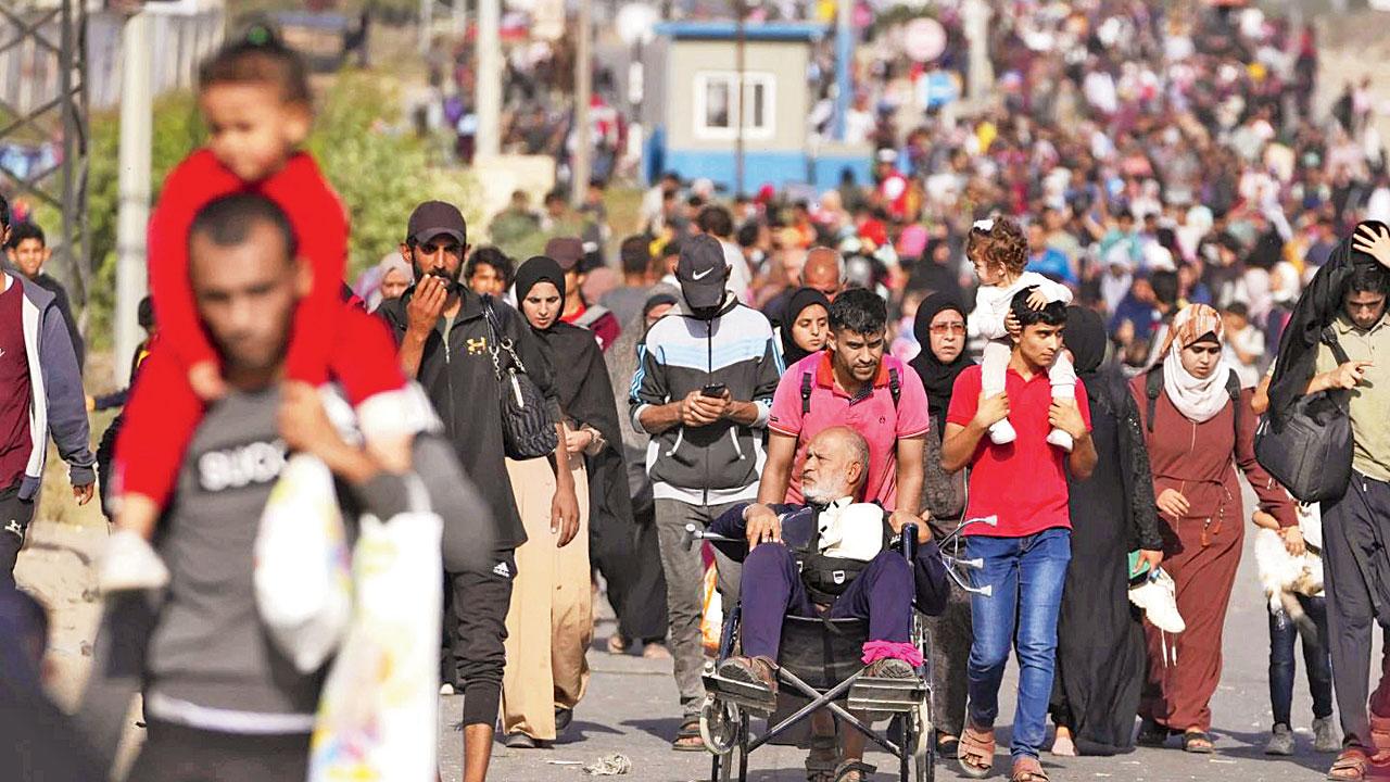 Around 50,000 people fled the fighting on Wednesday
