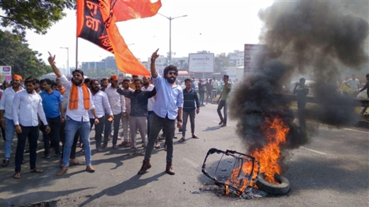Pro-Maratha quota protests turn violent, demonstators burn tires on roads