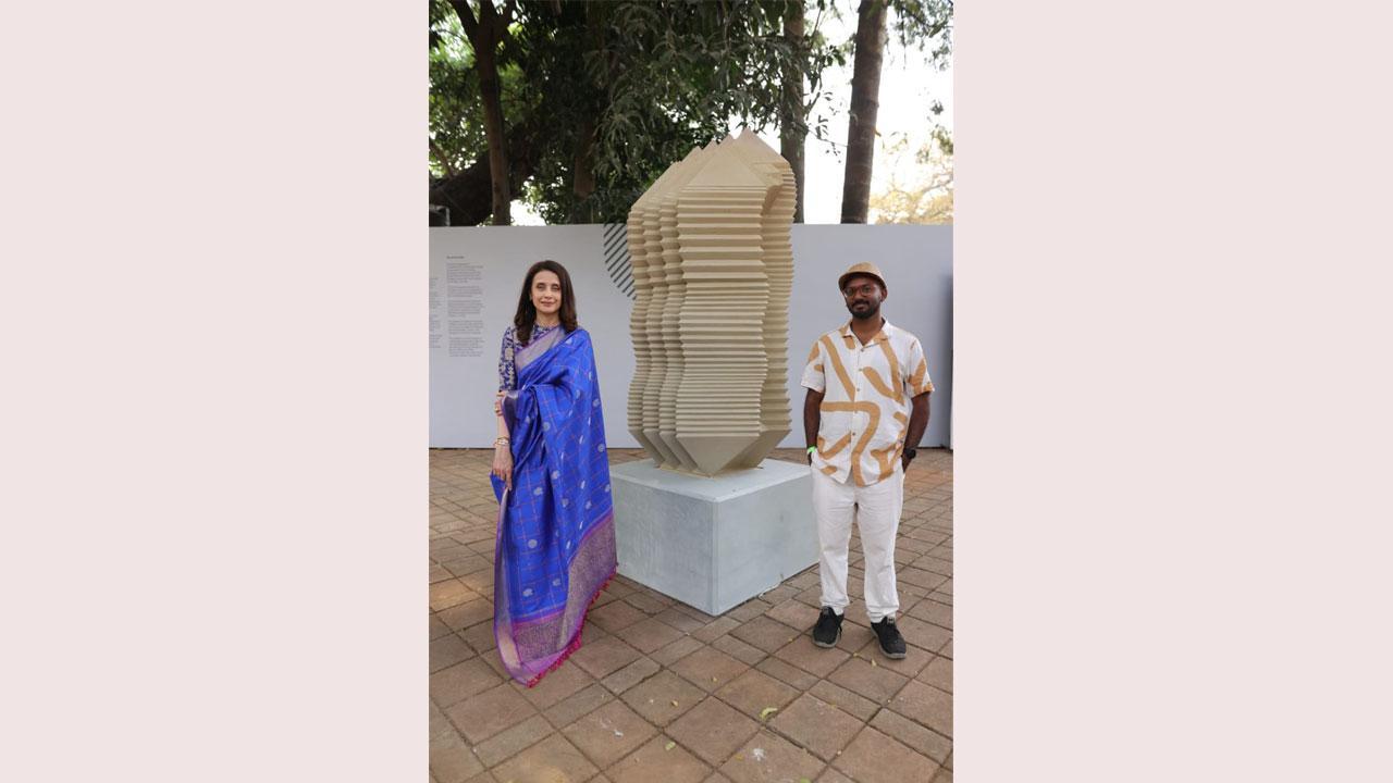 RMZ Foundation extends support to nurture art and artists at the Art Mumbai event