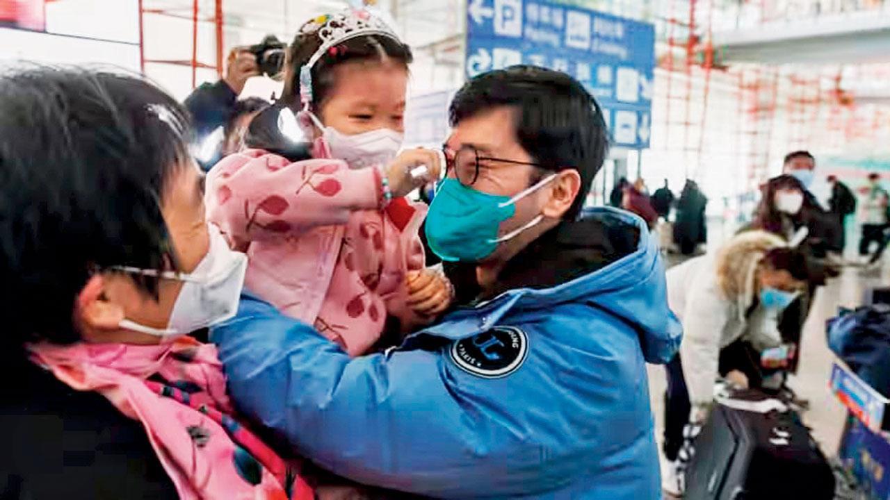WHO asks China for more info on rise in illnesses, pneumonia clusters