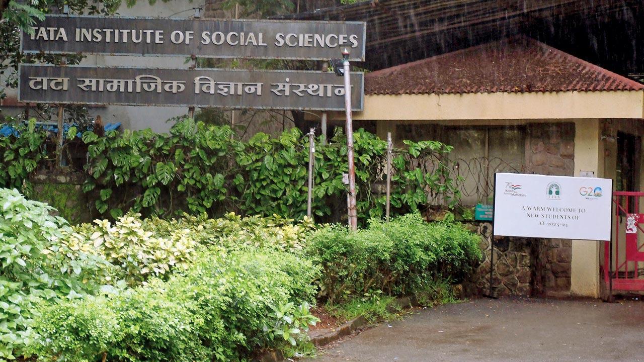 Mumbai: Students demand return of old entrance exam format