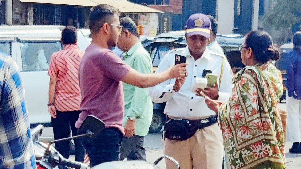 Mumbai: Traffic Police order inquiry into QR-gate